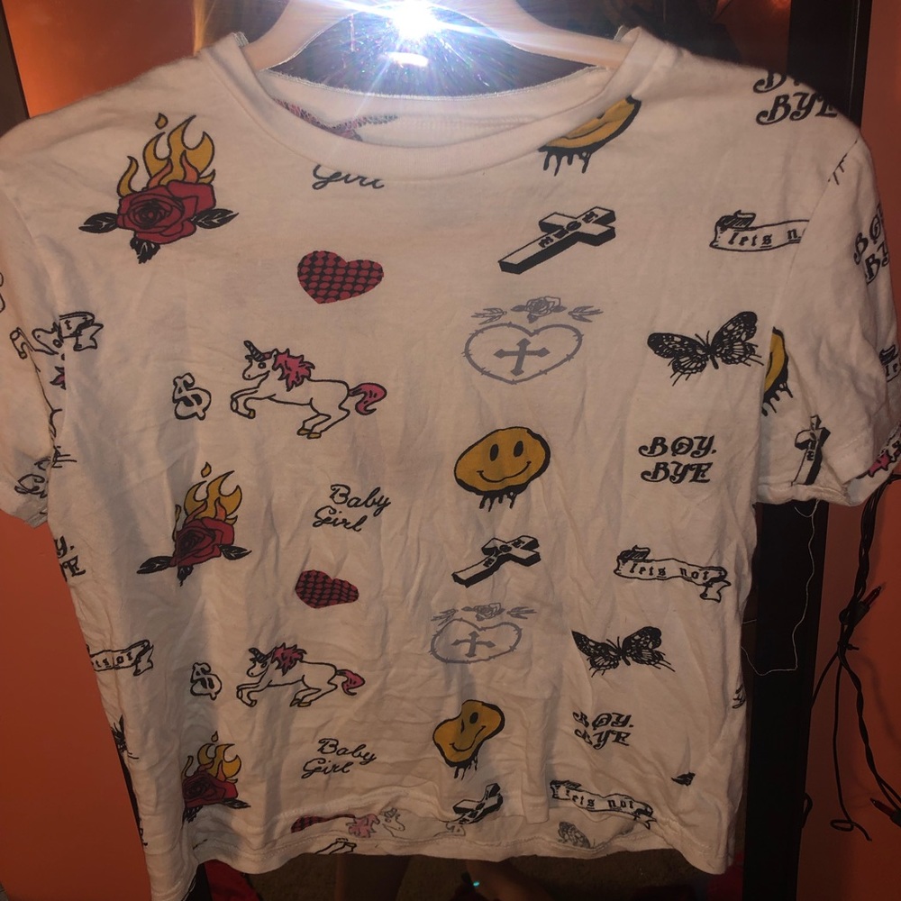 tee shirt